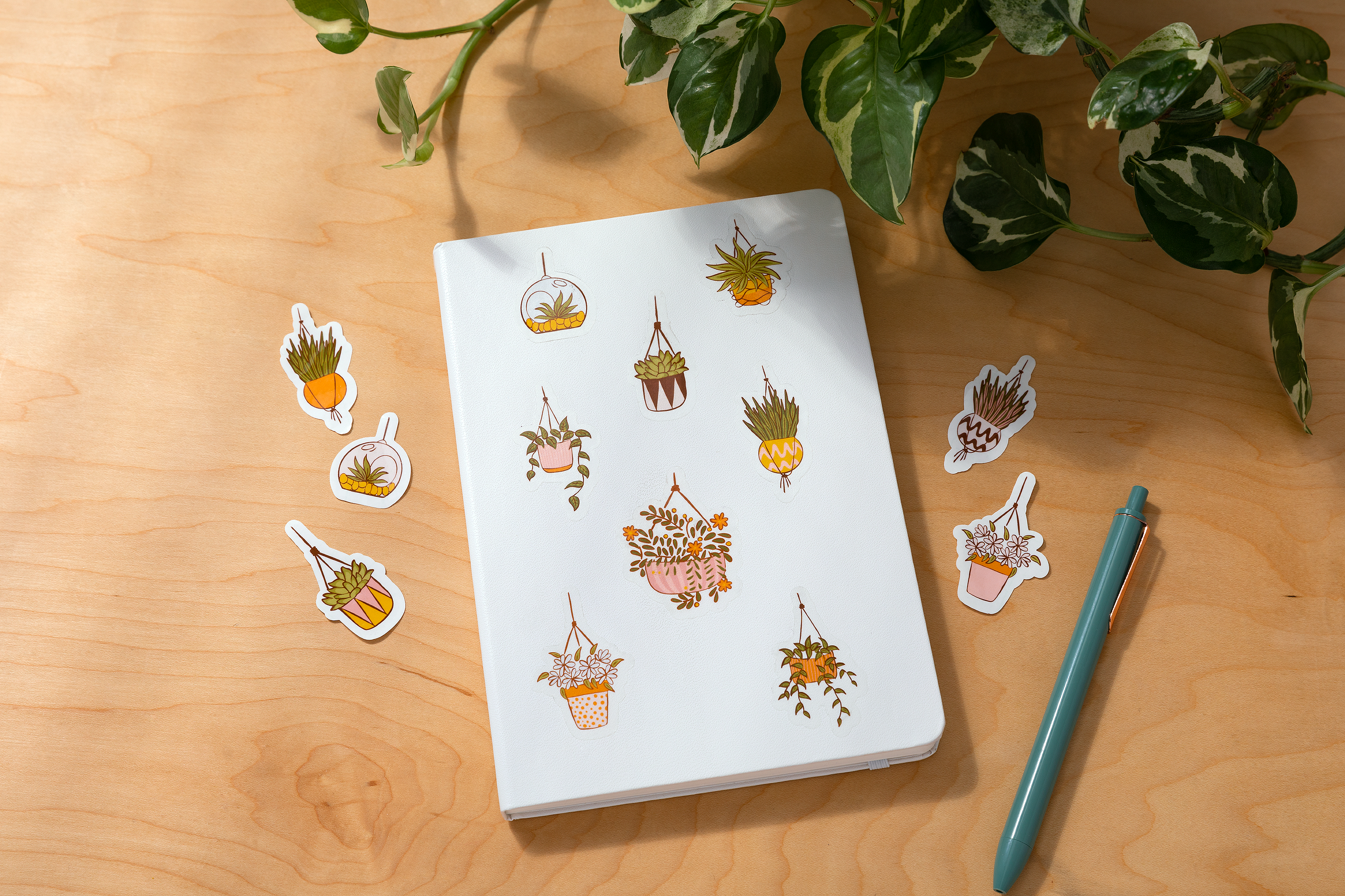 How to Make Vinyl Stickers with Cricut Printable Vinyl