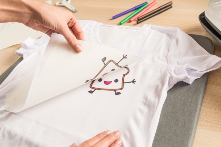 How to use Infusible Ink Pens and Markers on Cricut apparel blanks – Help  Center
