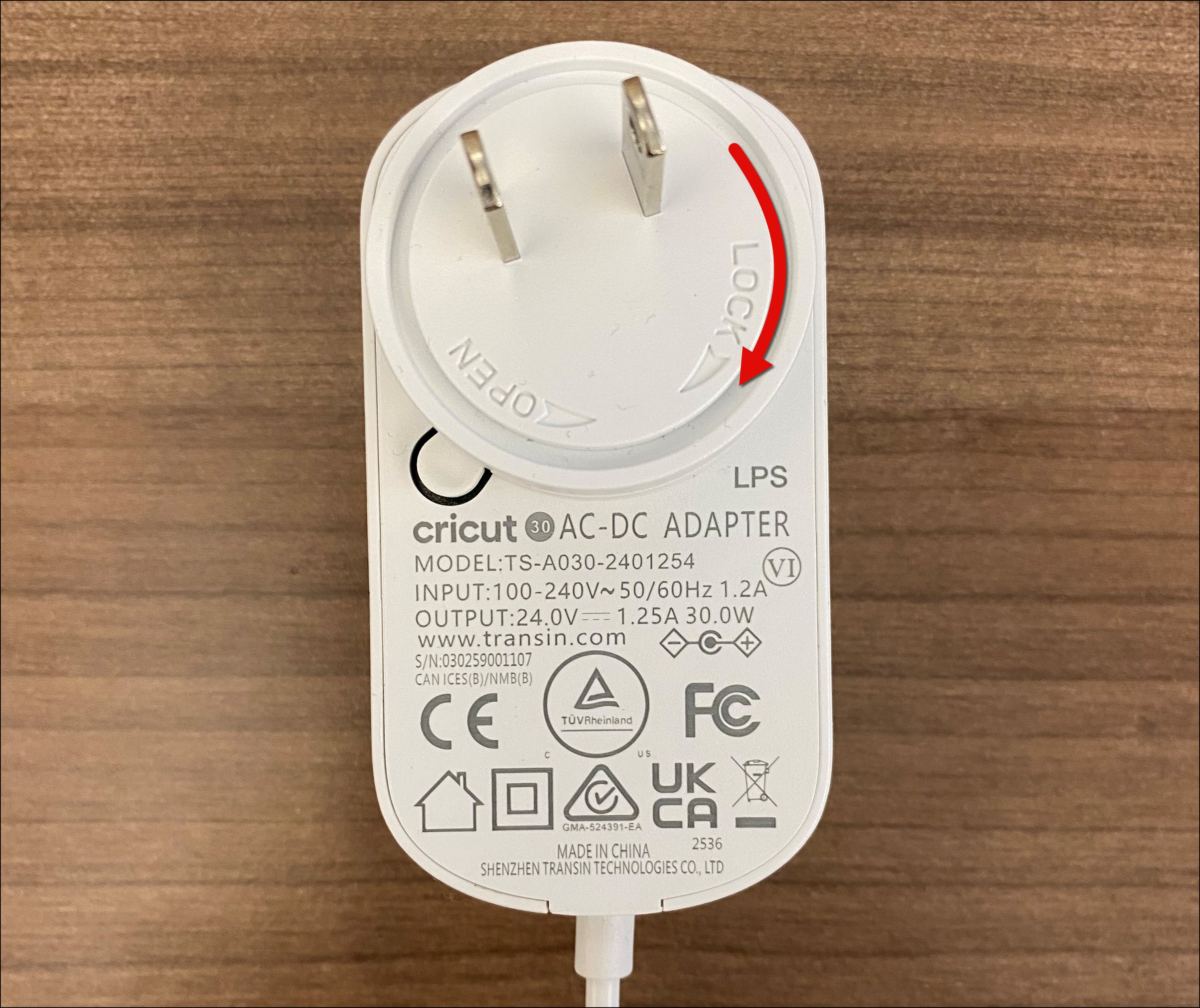 switch out plugs twist to lock.jpg